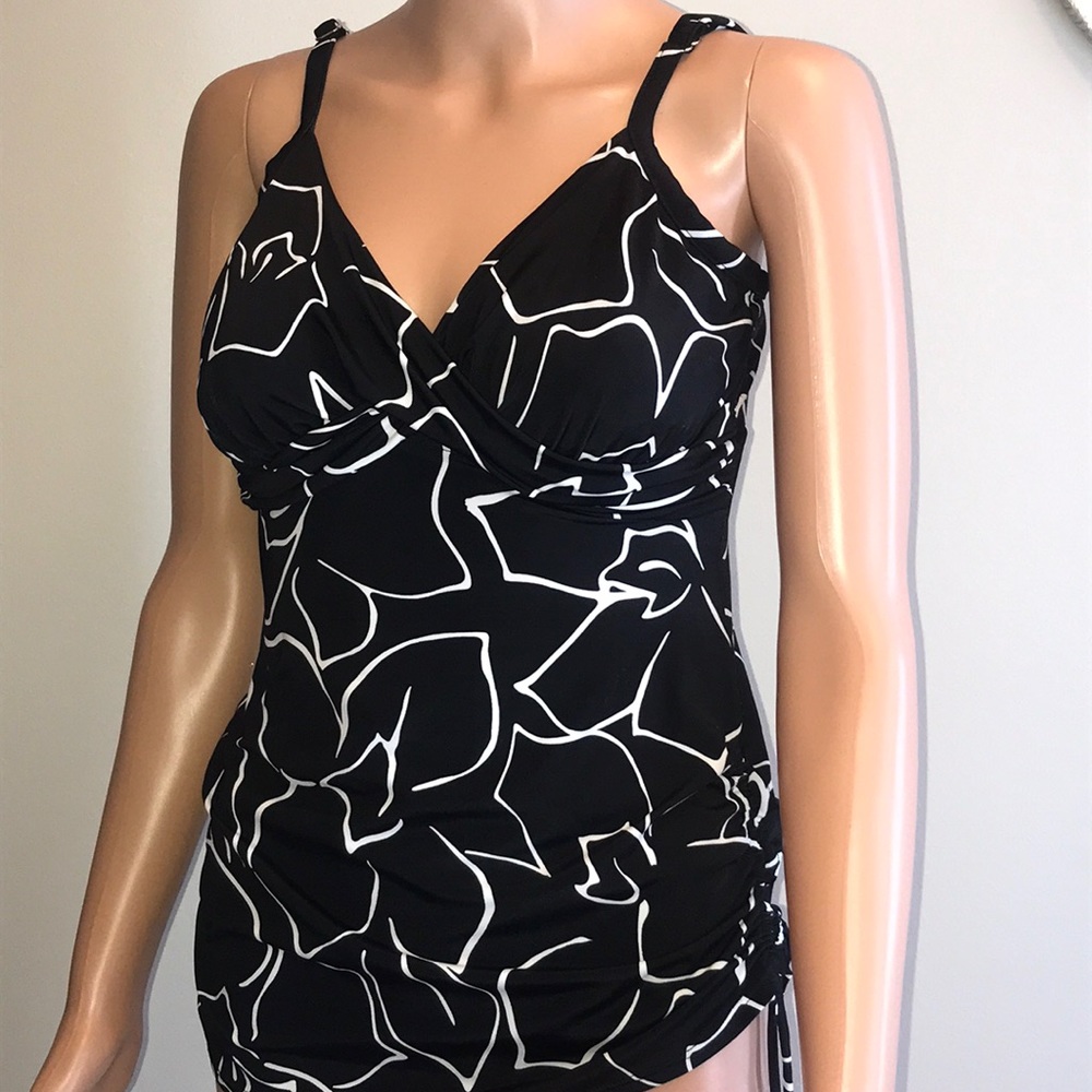 TRIMPSHAPER tankini bathing suit top 10